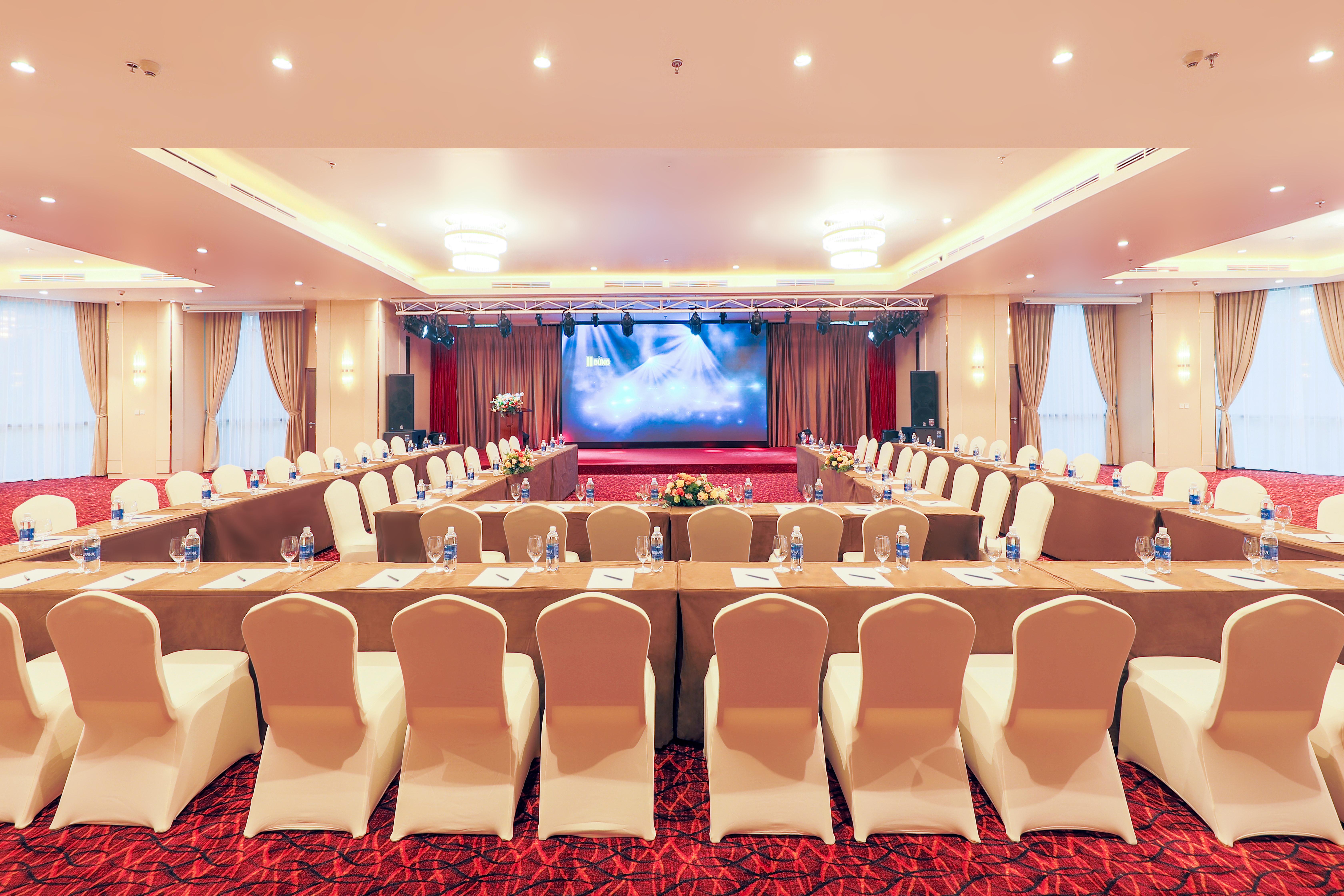 Grand Vista Hà Nội 5*