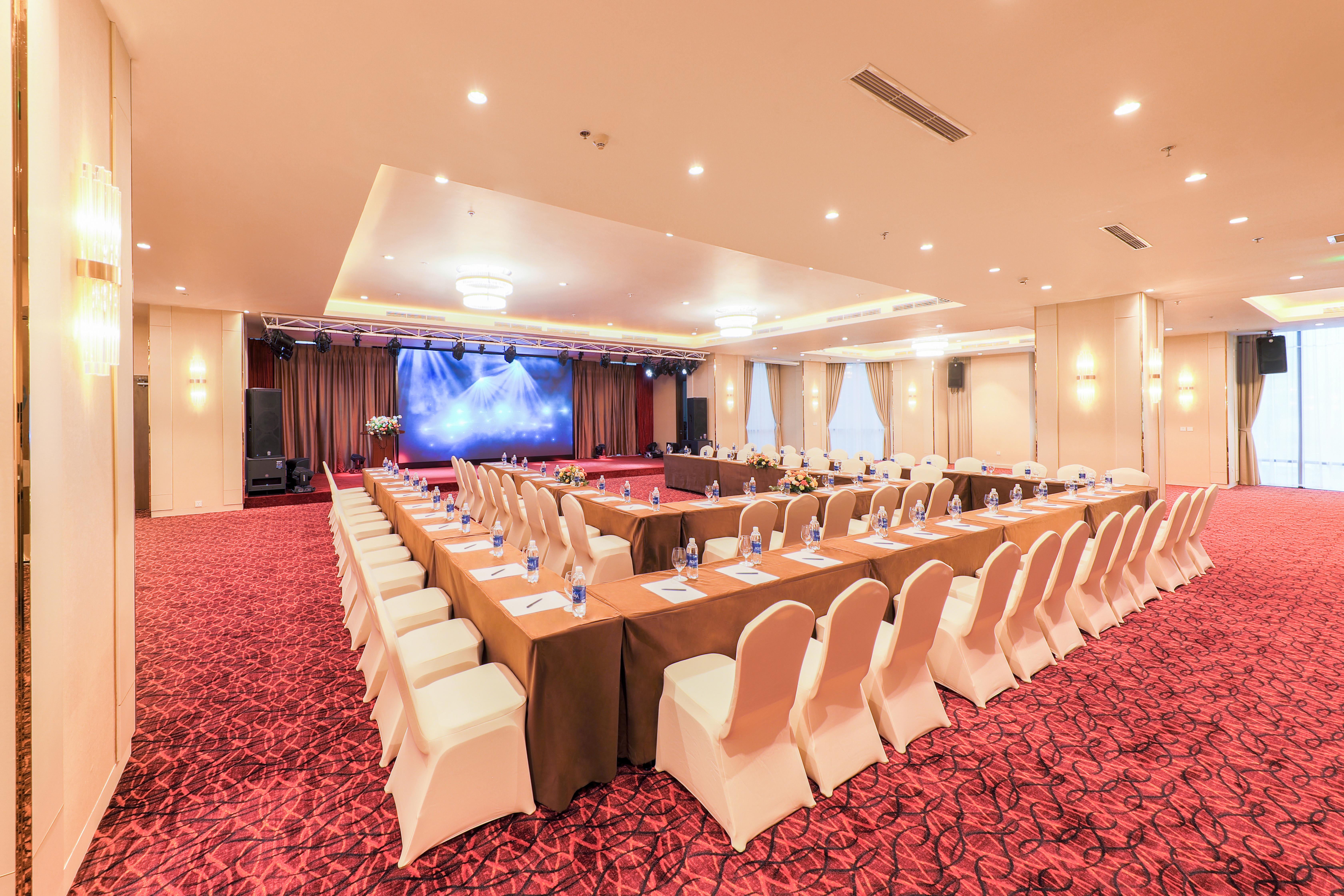 Khách sạn Grand Vista Hà Nội 5*